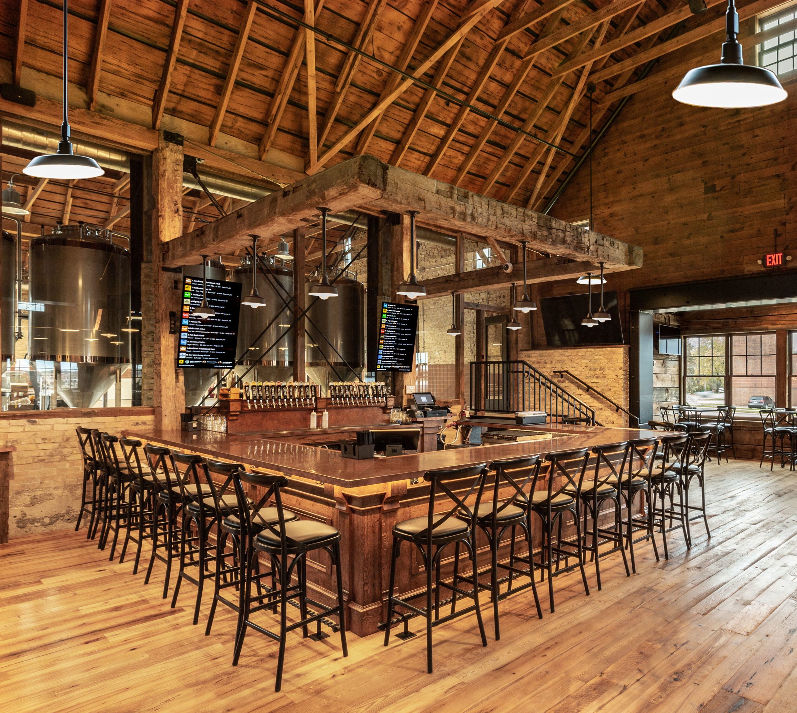 Foxtown Brewing – Bar