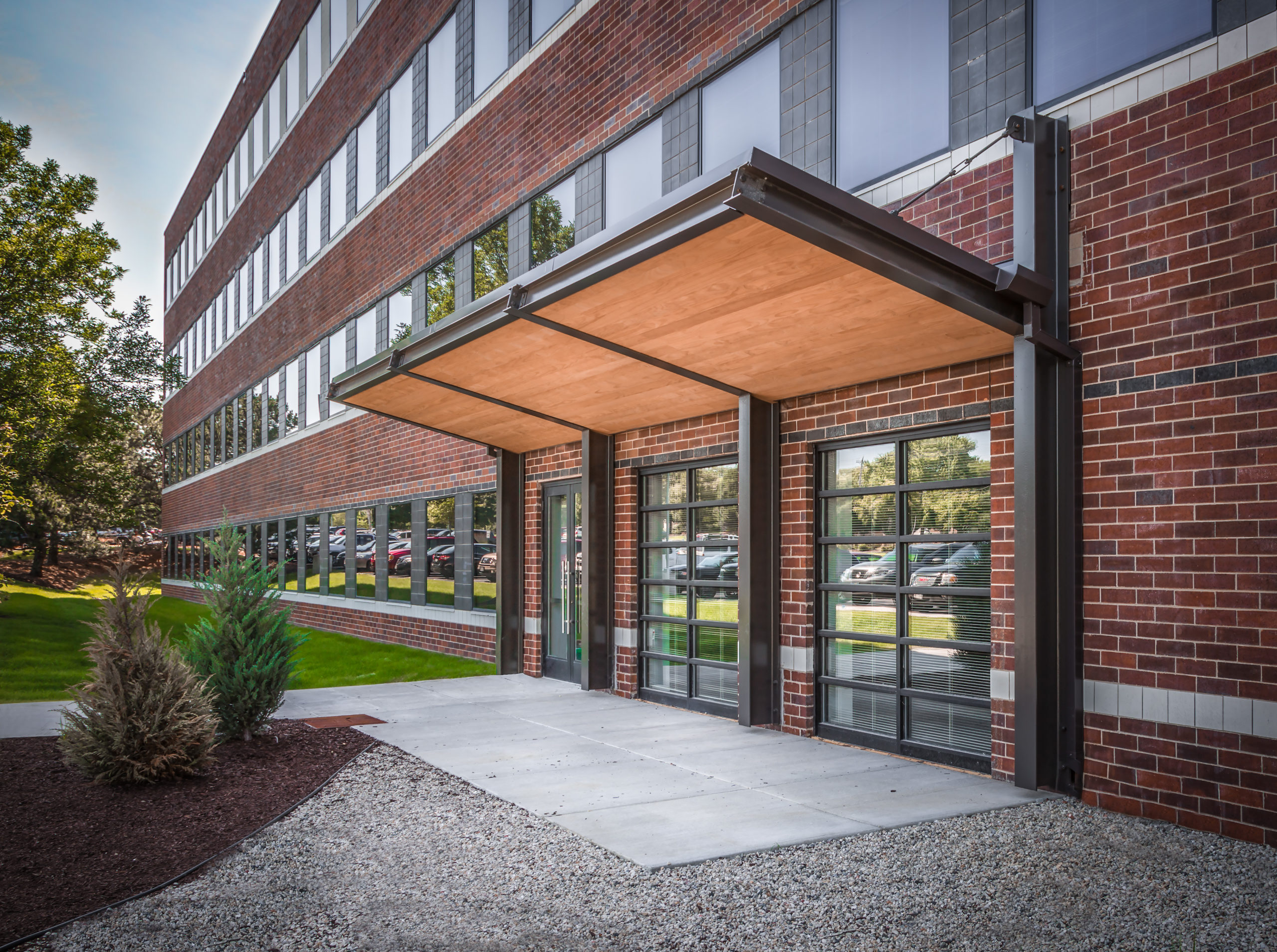 Parkland – Exterior