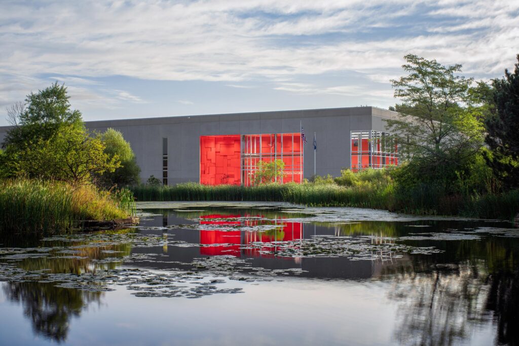 Milwaukee Tool – Red Line – Industrial Architecture